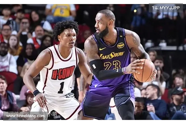 NBA官宣周最佳格林再获奖比肩哈登 班凯罗当选湖人双星入围提名 NBA官宣周最佳格林再获奖比肩哈登 班凯罗当选湖人双星入围提名